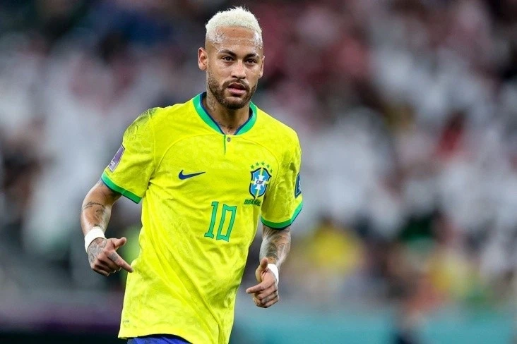 Ronaldo: Neymar Braziliya üçün əvəzolunmazdır