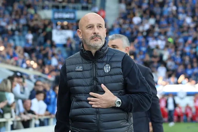 Napoli Vinçenzo İtalianoya müqavilə təklif edib