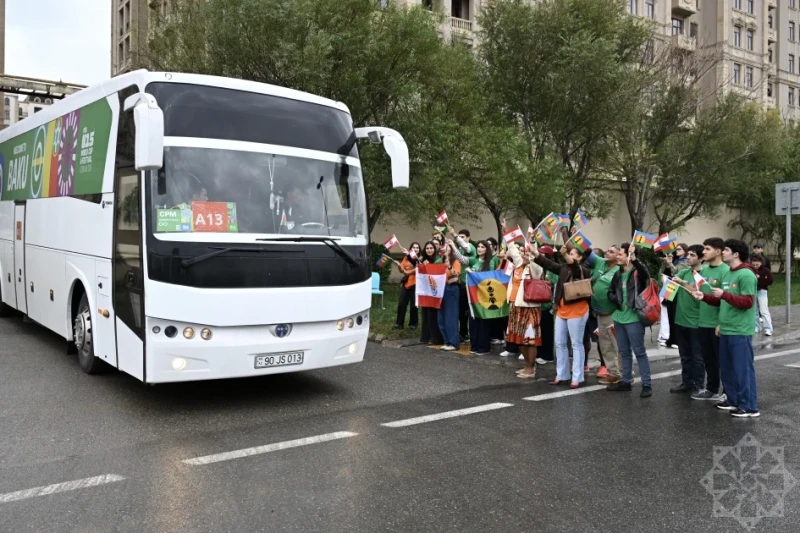 FIFA U-15 Dünya Çempionatı çərçivəsində Bakıda Kanaki‑Yeni Kaledoniya və Fransız Polineziyasının gənc futbolçularına dəstək aksiyası
