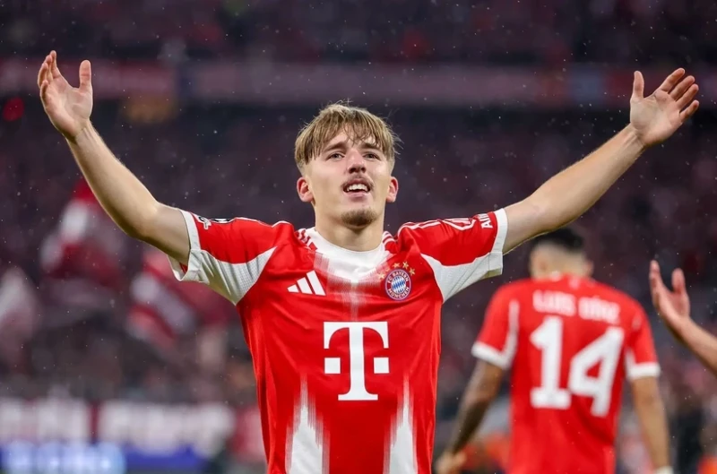 Bavariyanın futbolçusu Lennart Karl Reala keçmək arzusu səbəbindən təhqirlərə məruz qalıb