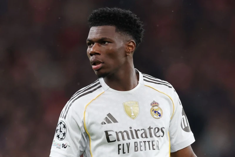 Liverpul Makallisteri Tçuameni ilə əvəz etməyi təklif edə bilər - TEAMtalk