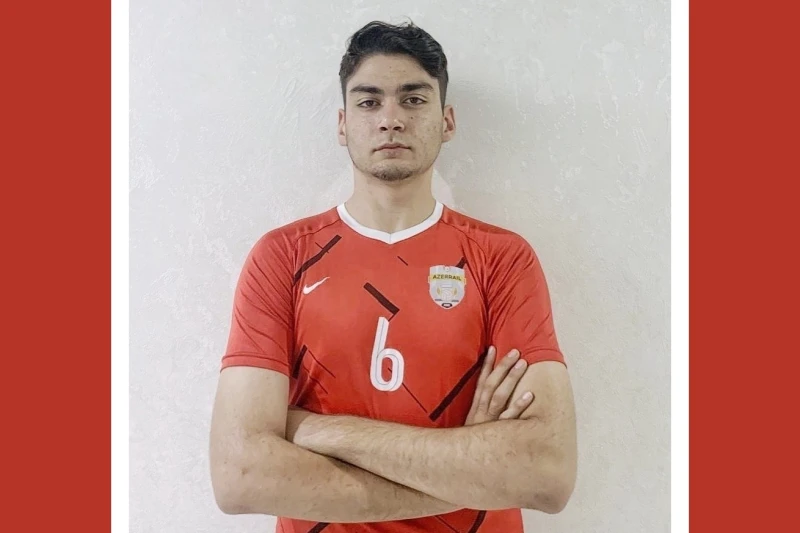 Azerreyl İsmail Rza'yı Transfer Etti