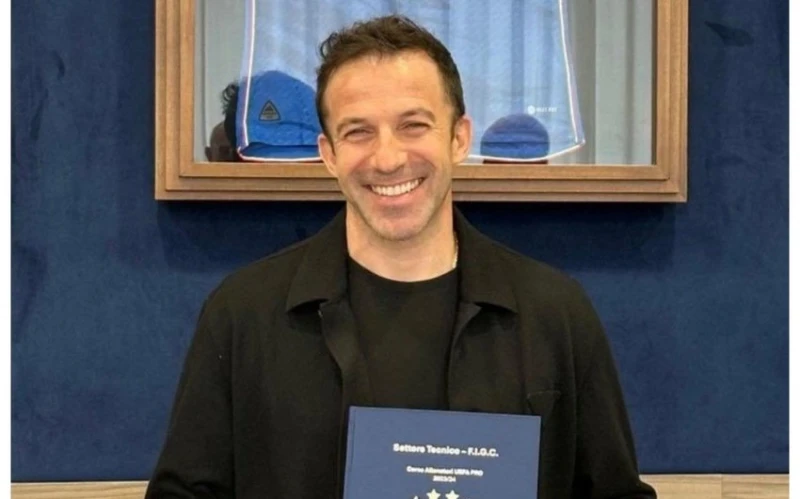 Alessandro Del Piero PRO lisenziyasını qazanıb