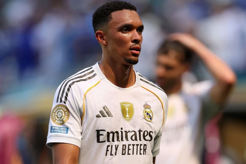 Trent Aleksander-Arnold Liverpula qayıtmaq istəyir