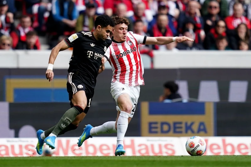 Бавария одержала впечатляющую победу над Фрайбургом