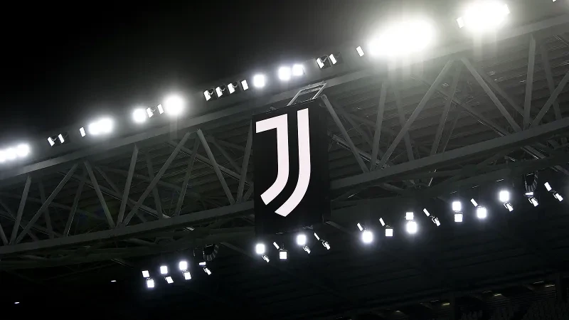 Juventus genç bir forvet transfer etti