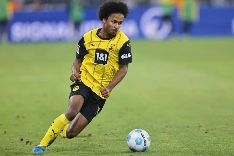 Barcelona agrees on Adeyemi transfer