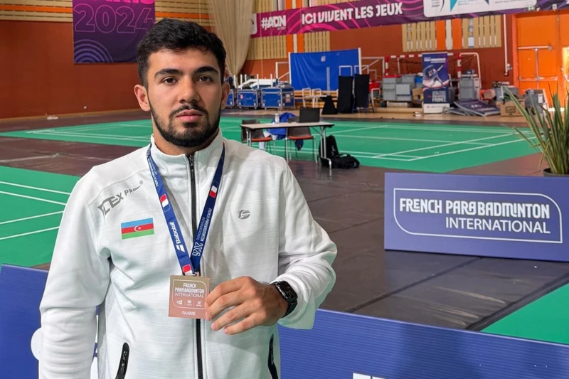 Parabadmintonçu İbrahim Əliyev beynəlxalq turnirdə bürünc medal qazanıb