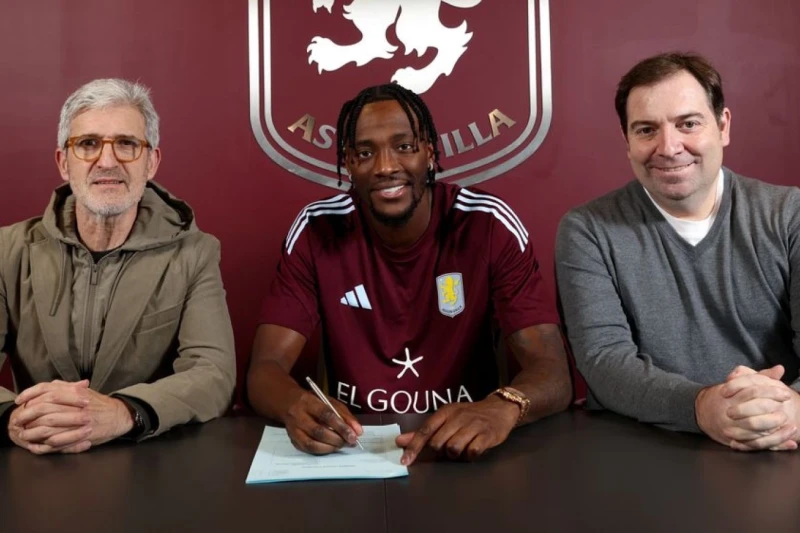 Aston Villa Temmi Abrahamı transfer etdi