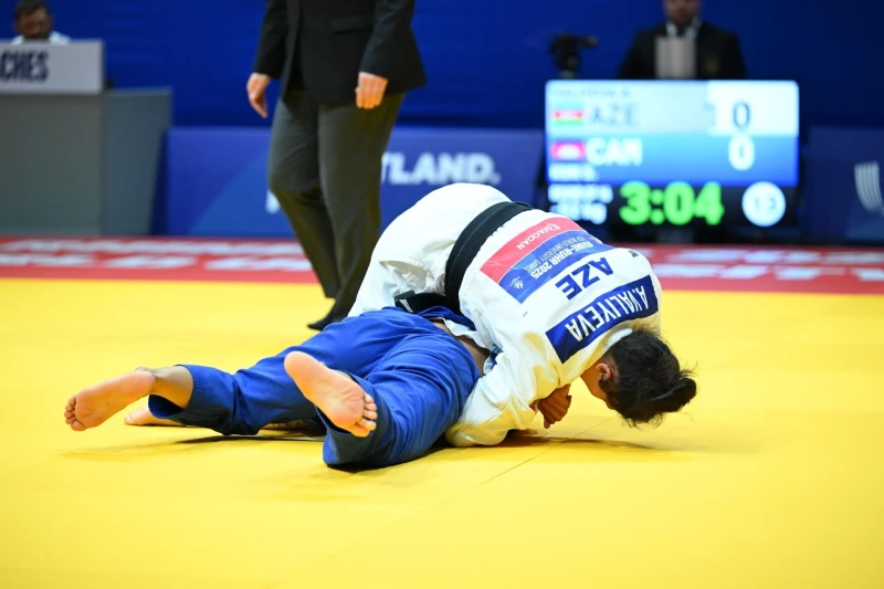 Universiada: Azərbaycanlı cüdoçular yarışda - Vəliyeva yarımfinalda