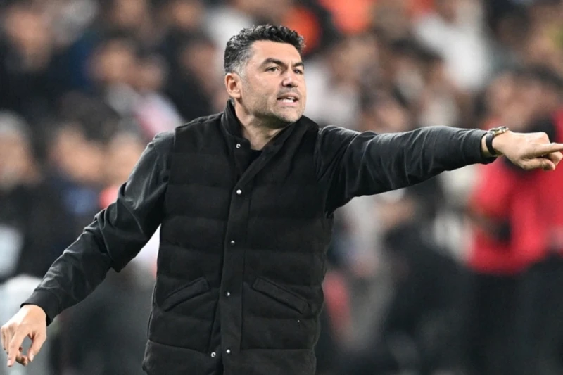Burak Yılmaz: Karabağ Chelsea maçında sürpriz yapabilir