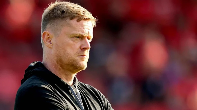 İrlandiya yığmasının keçmiş futbolçusu Demyen Daff İngiltərənin Brentford klubunda baş məşqçi köməkçisi təyin edilib