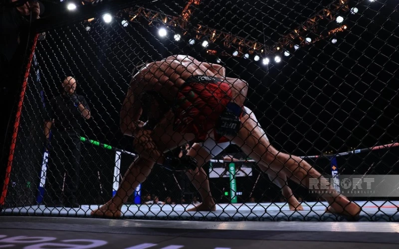Bakıdakı UFC turnirində tacik idmançının qələbəsi və əsas döyüşlər başlayıb
