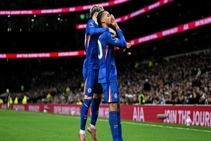 Çelsi Tottenhem üzərində səfər qələbəsi qazandı