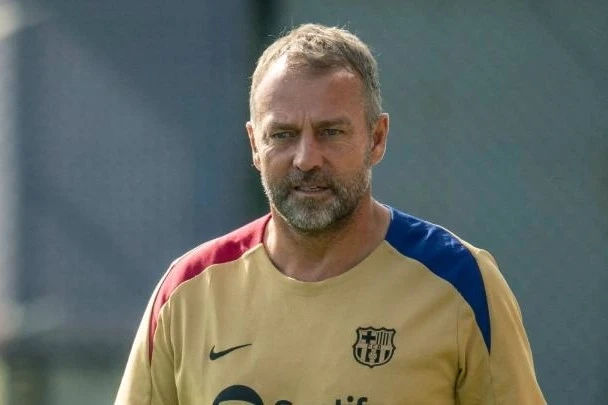 Hans-Diter Flik Robert Levandovskini son 10 ilin ən yaxşı hücumçusu adlandırıb