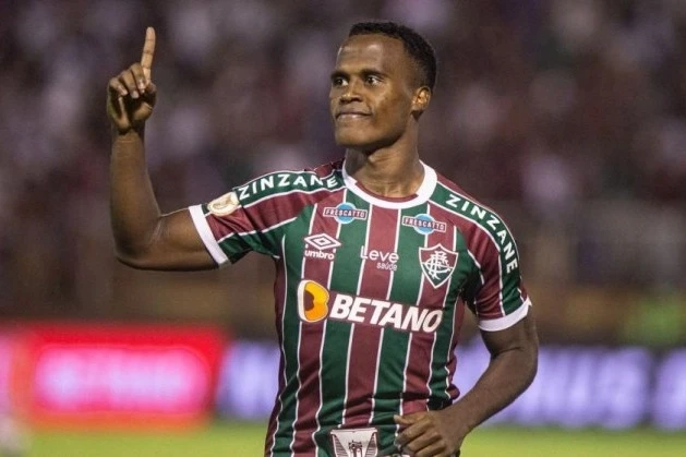 Qalatasaray Braziliyadan futbolçu gətirir