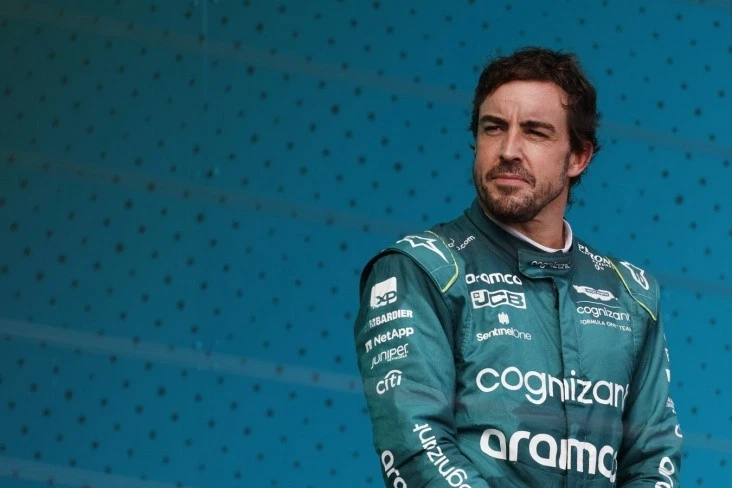 Fernando Alonso özünü Real Madriddə kimə bənzətdiyini açıqlayıb Fernando Alonso özünü Real Madriddə kimə bənzətdiyini açıqlayıb