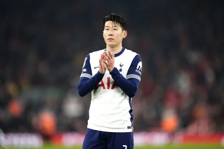 "Tottenhem"in kapitanı yarımfinal oyununda iştirak etməyəcək
