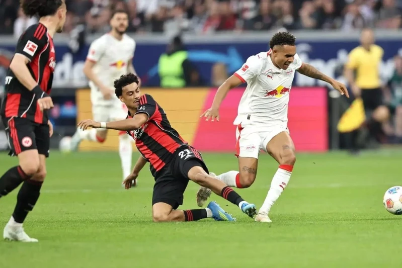 Bundesliqa: Leypsiq Ayntraxtı məğlub etdi, Bayer sensasiyalı şəkildə uduzdu, Hoffenhaym Borussiya üzərində qələbə qazandı