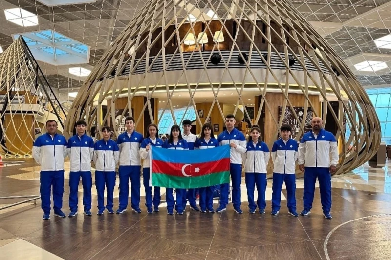 Stolüstü tennisçilərimiz BƏƏ-yə yollanıblar