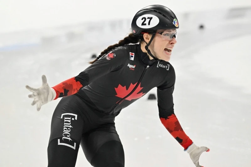 Üç barmağı olmayan kanadalı idmançı Olimpiadada gümüş medal qazandı