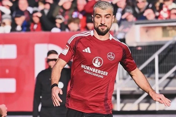 Emreli Almaniyada növbəti oyuna çıxdı