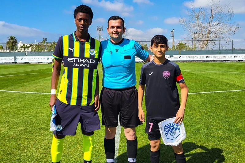 Sabah Manchester Cityyə məğlub olub, Rayo Vallecano ilə bərabərə qalıb