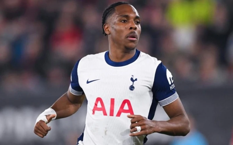 Mathys Tel subjected to racism after UEFA Super Cup