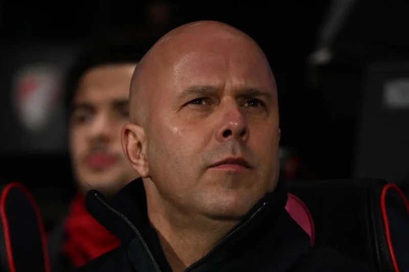 Arne Slot Liverpuldan qovula bilər: Qarabağ oyunu ərəfəsində Ayntraxt ssenarisi