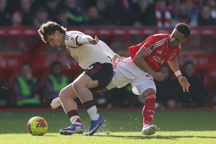 Premyer Liqada həftə sonu: Arsenalın darmadağını, Liverpulun son dəqiqə qələbəsi və digər nəticələr