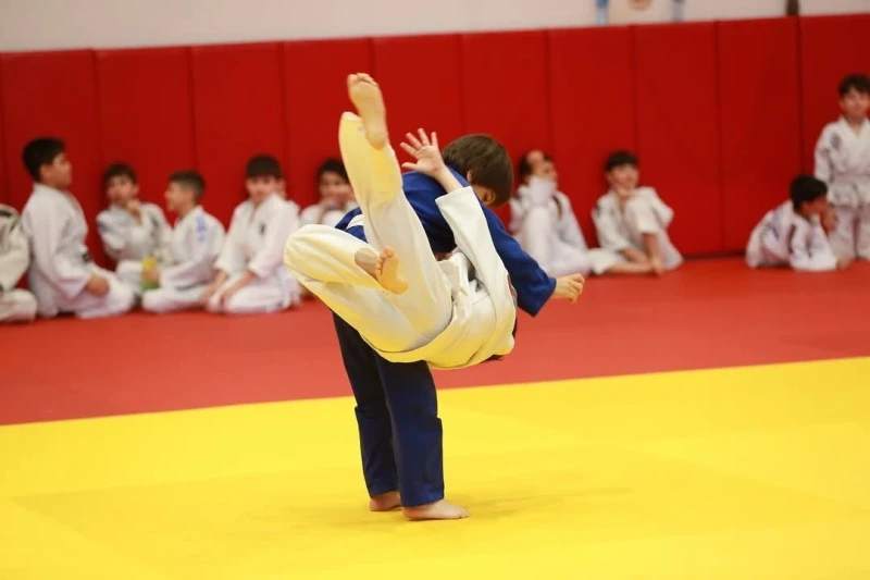 Official belt rank exam held - PHOTOS