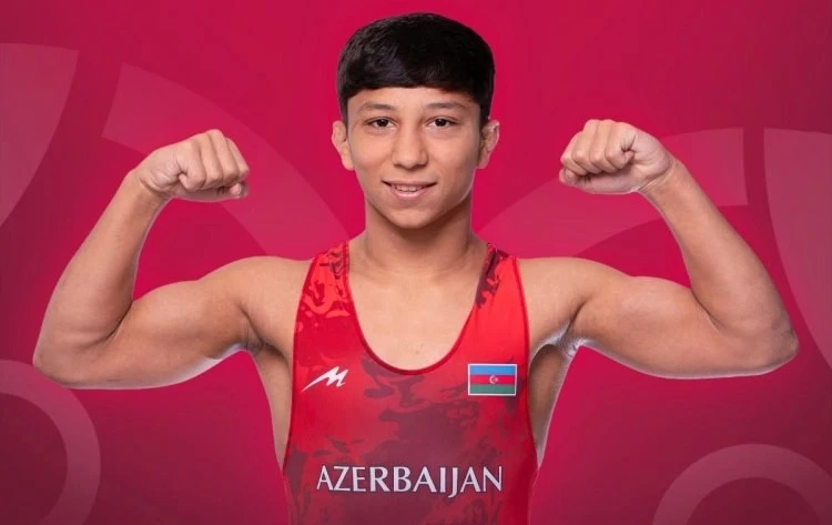 İbrahim Hasanov U-17 Güreş Avrupa Şampiyonu Oldu