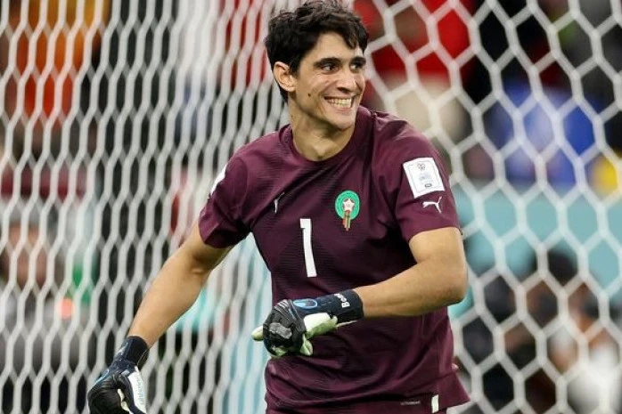 Yassine Bounou named Africa's Best Goalkeeper of the Year in 2025