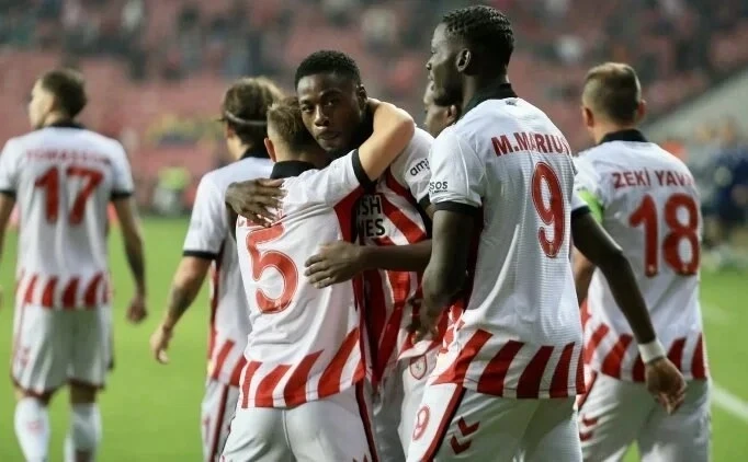 Konfrans Liqası: Samsunsporun qələbəsi kifayət etmədi, səkkizdəbir finalda mübarizə dayandı