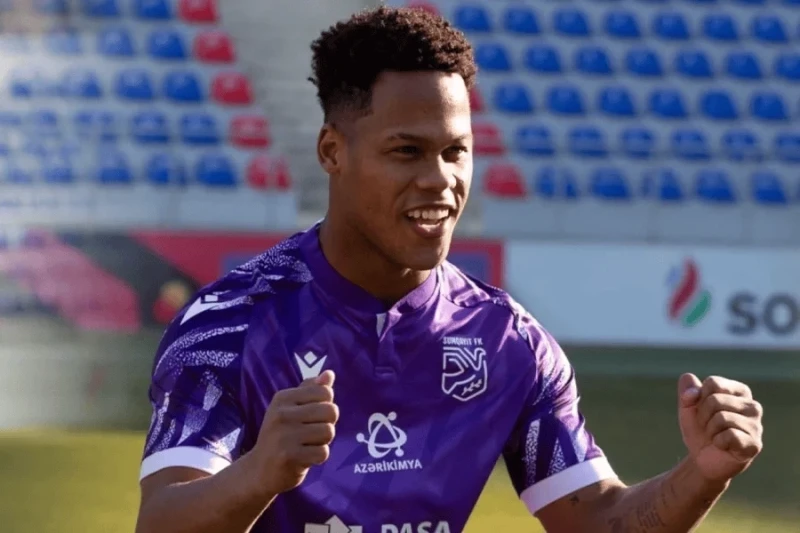 Sumgayit footballer Ronaldo Vazquez extends contract