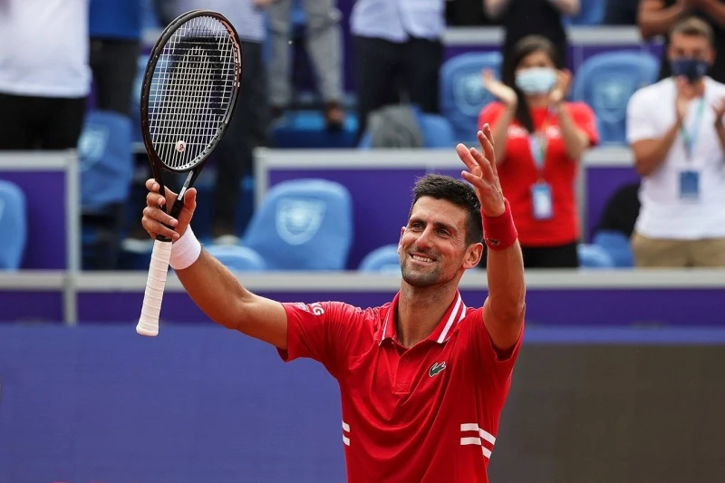 Novak Cokoviç Rollan Qarrosda 100-cü Qələbəsini Qazandı