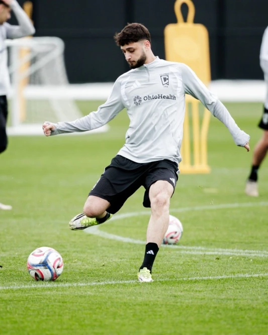 Нариман Ахундзаде дебютировал за «Коламбус Крю» в матче против «Торонто»