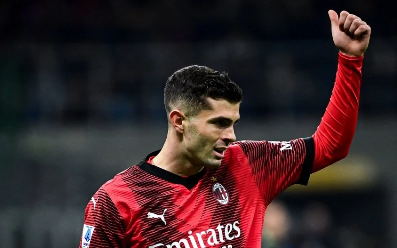 Milanın futbolçusu zədə səbəbindən bu ilin sonuna qədər sıradan çıxıb