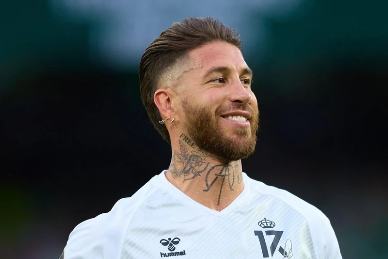 Sergio Ramos, Realden Ayrılışına Adadığı Cibeles Şarkısını Tanıttı