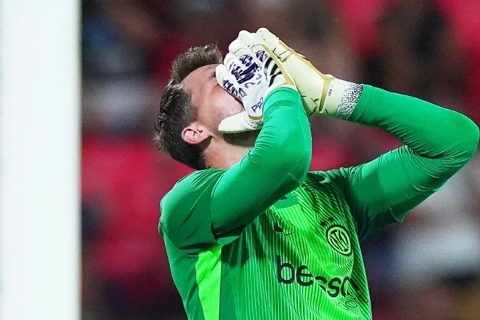 Inter Goalkeeper Josep Martinez Who Hit a Man Will See a Psychologist Inter Goalkeeper Josep Martinez Who Hit a Man Will See a Psychologist