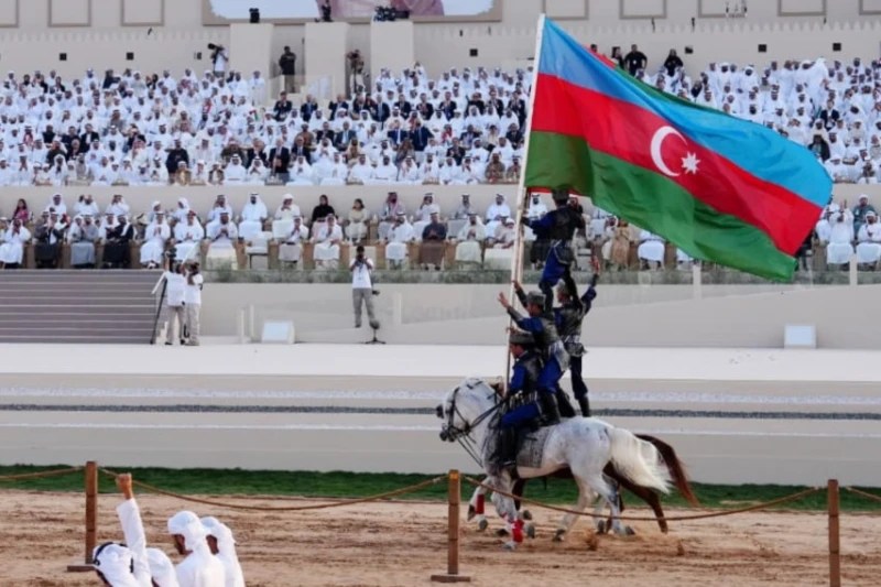 Qarabağ atları Əbu-Dabidə BƏƏ-nin Milli Günü tədbirində nümayişi ilə tamaşaçıları heyran etdi
