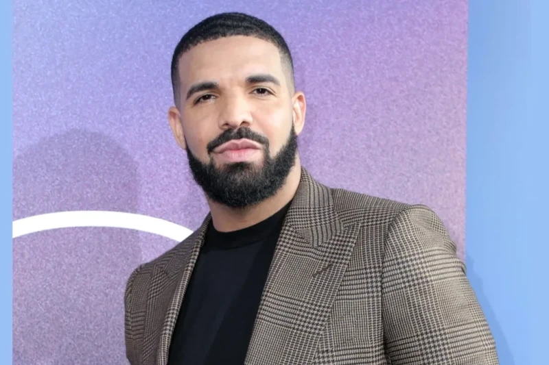 Rapper Drake Loses $1 Million Bet on Super Bowl
