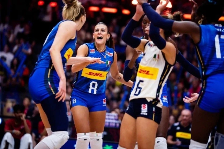 İtalyan kadın voleybol takımı Türkiye'yi yenerek dünya şampiyonu oldu