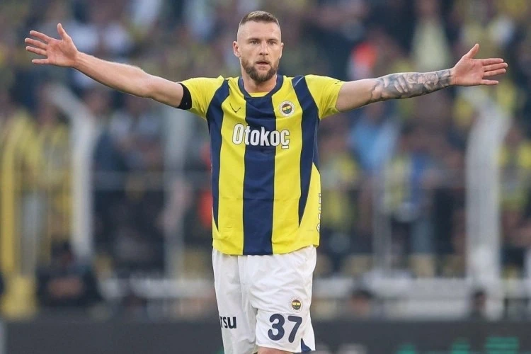 Fənərbaxça Milan Şkrinyarın transferini rəsmiləşdirdi