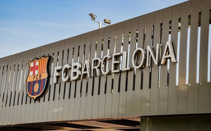 Barselona beş futbolçu ilə maraqlanır