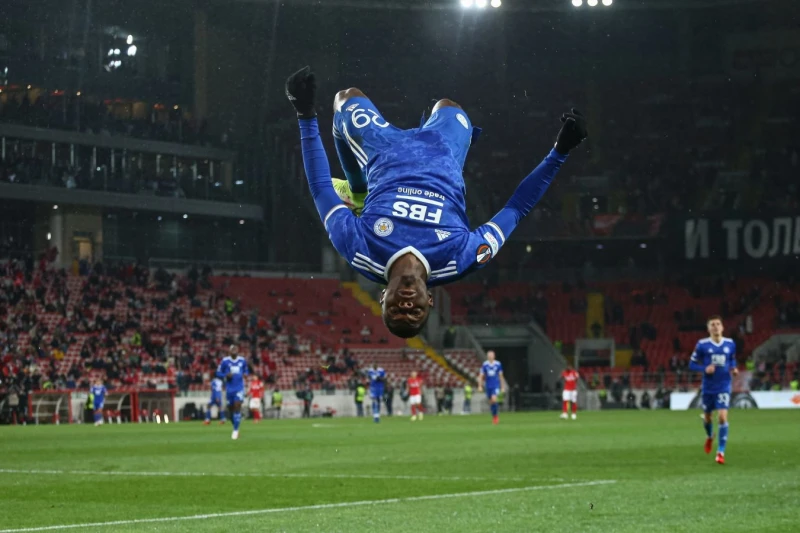 Необычное празднование гола Патсона Даки: Сальто и неудачное приземление стали темой обсуждений