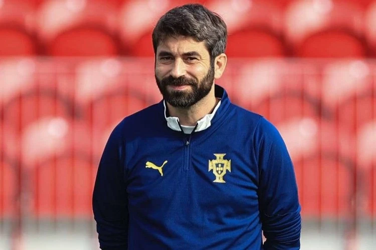 Portuqaliya U-21 baş məşqçisi: Azərbaycan millisi güclü rəqiblərlə oyunlarda müdafiədə inamlı çıxış etməyə çalışır