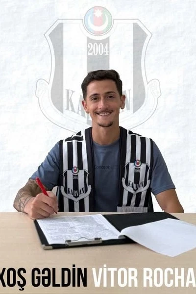 Karvan portuqaliyalı Vitor Roşa ilə müqavilə imzalayıb