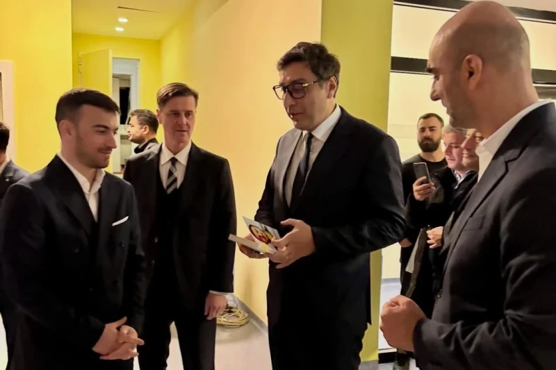 Qara Qarayev kitabının təqdimatı keçirilib: Futbolçunun həyat yoluna nəzər