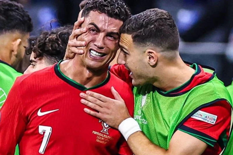 Ronaldo İrlandiya oyunundan sonra paylaşım etdi: Daha bir addım atıldı! İrəli!